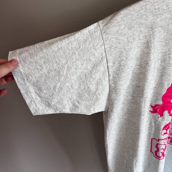 Tazmanian Devil T-Shirt The Beer Faucet Grey with Pink Logo Size L - Picture 3 of 7